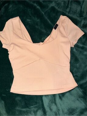 Nasty Gal Ribbed V-Neck Crop Top - Blush Pink